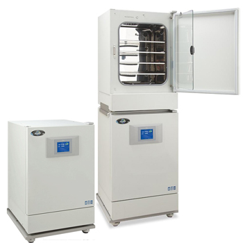 Water-Jacketed & Air-Jacketed CO2 Incubators | What's the Difference? Water-Jacketed & Air-Jacketed CO2 Incubators | What's the Difference?