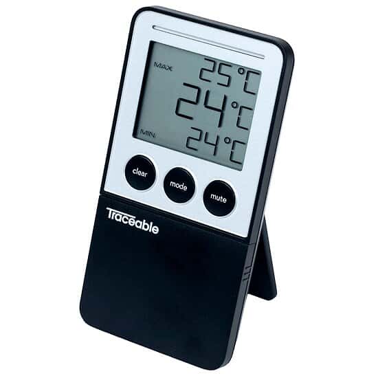 5651 Traceable Digital Thermometers